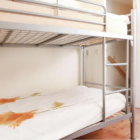 Cozy Child-friendly Farmhouse In בית נופש