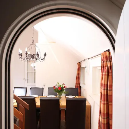 בית נופש Cozy Child-friendly Farmhouse In
