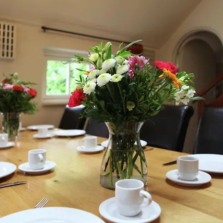 בית נופש Cozy Child-friendly Farmhouse In *
